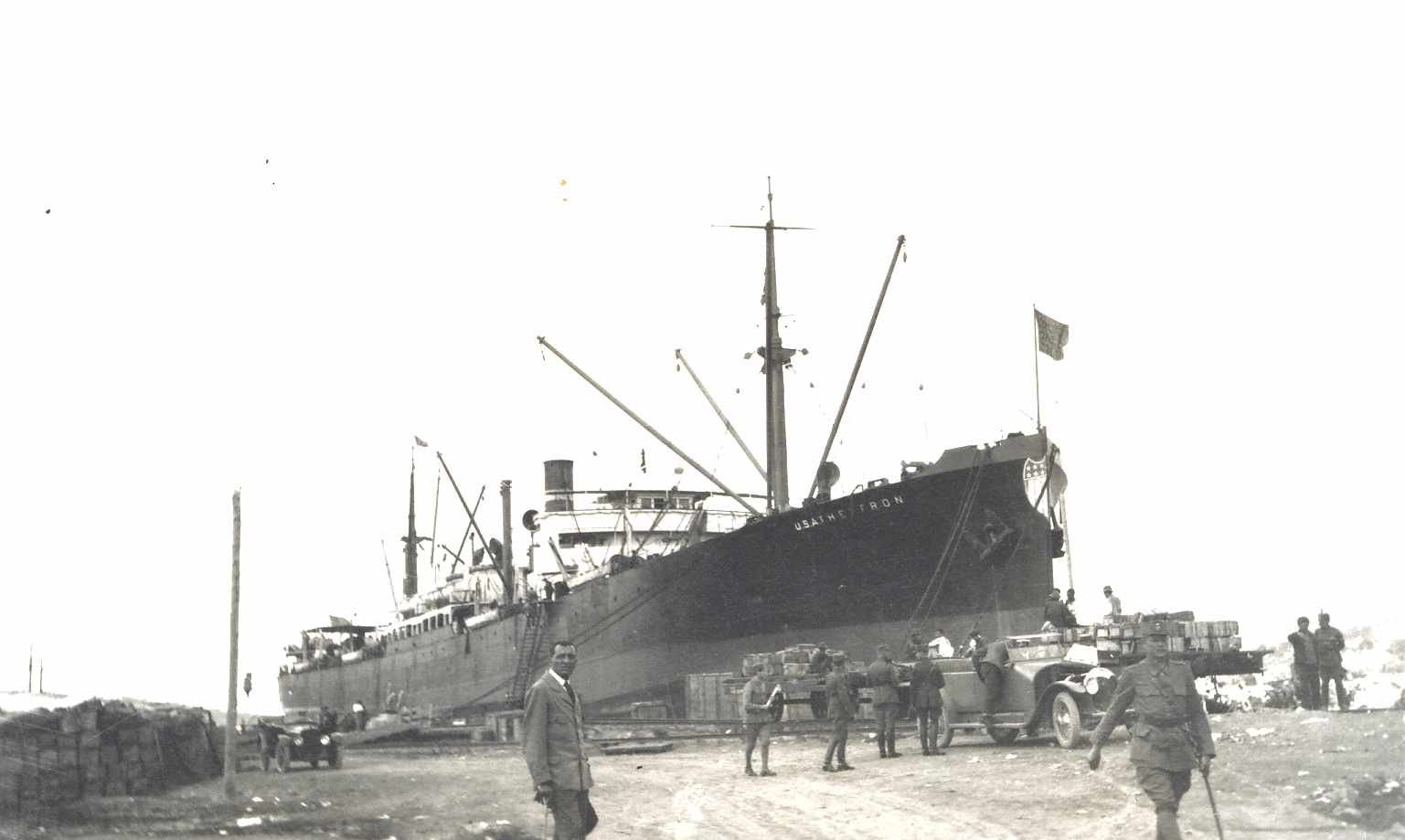 USS Heffron in Wladiwostok